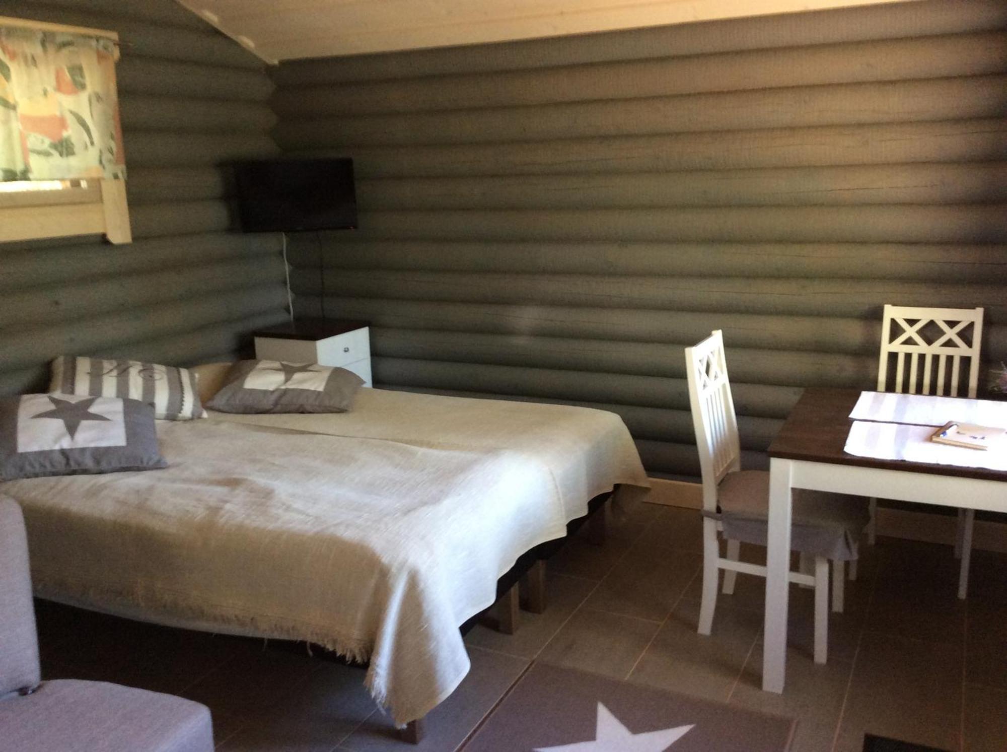 Maekelaen Lomatuvat Bed And Breakfast Korkeakoski  Chambre photo